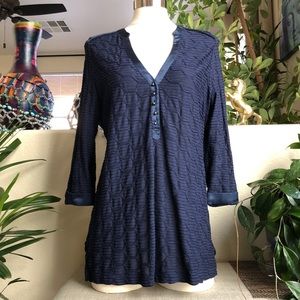 Ladies top size M. Navy blue peekaboo fabric